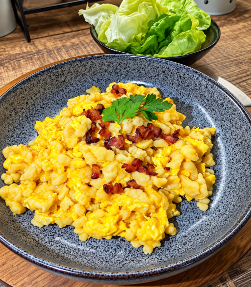 Tojásos-baconos nokedli