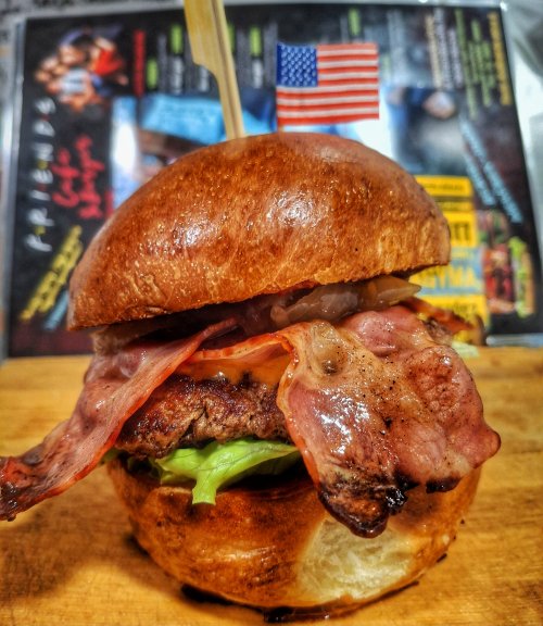 Friends burger